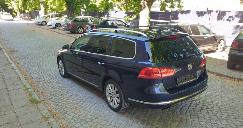 Volkswagen Passat cena 41900 przebieg: 220000, rok produkcji 2012 z Gubin małe 407